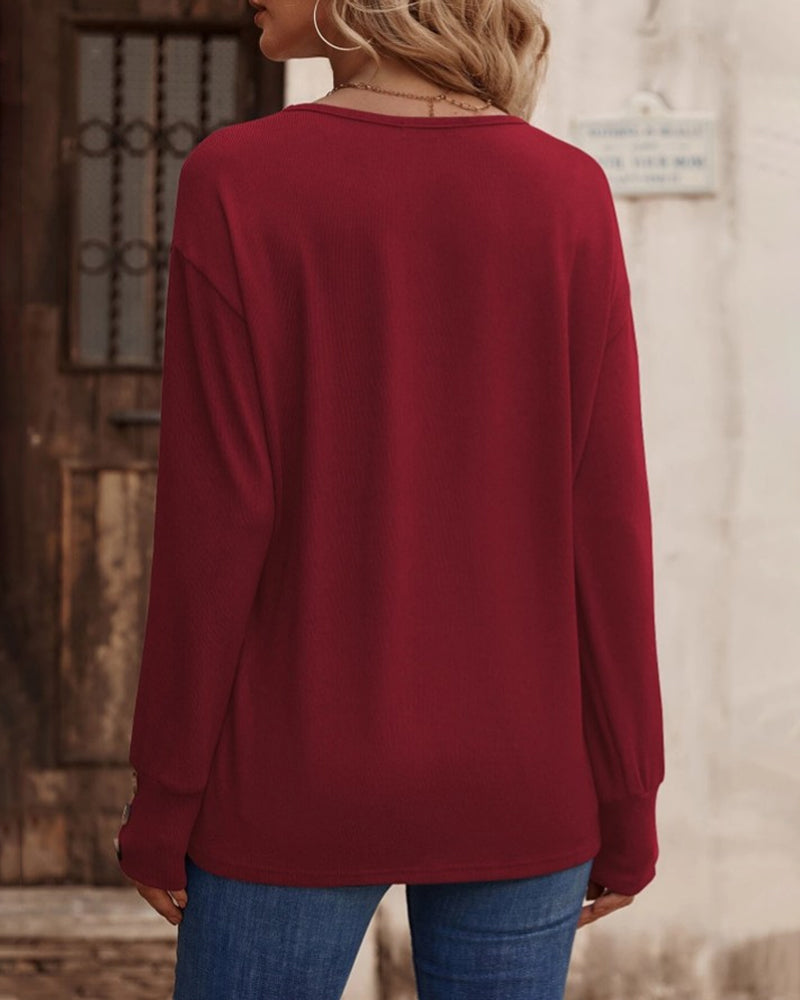 WW | V-Neck Top with Buttons and Long Sleeves