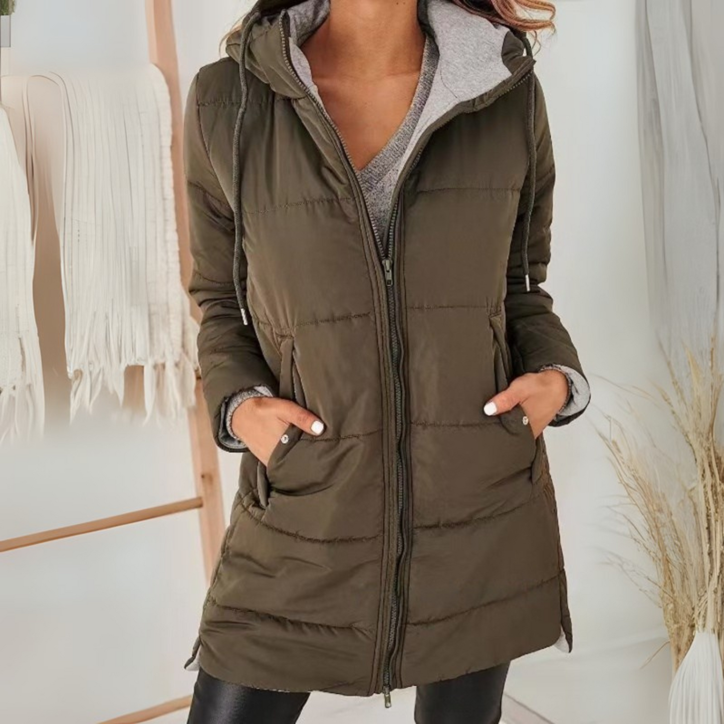 WW | Lightweight padded jacket with hood