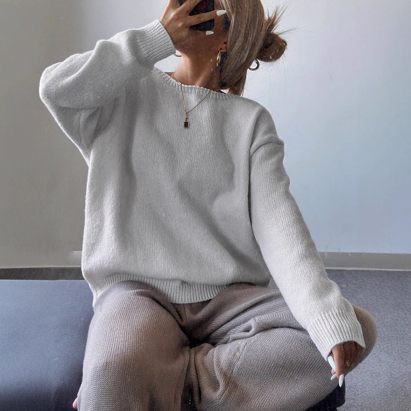 WW | Women's Sweater with Back Cut-Out