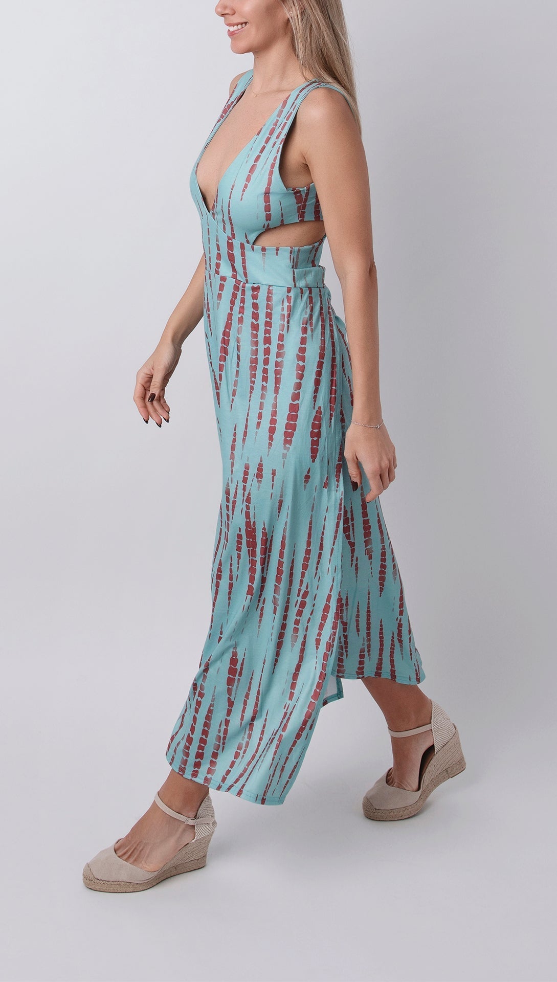 Chloe - Eleanor Batik-Stretch Dress with Slit and Cut-Out Design