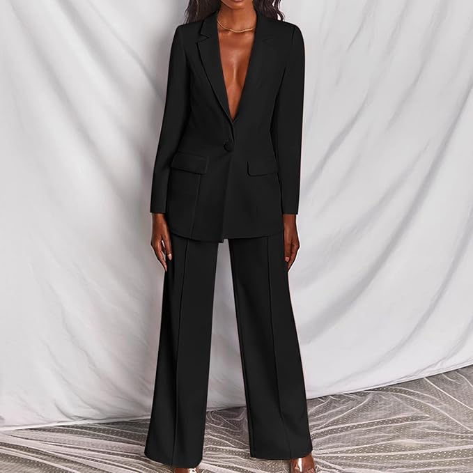 WW - Elegant ensemble consisting of a sophisticated blazer and chic trousers