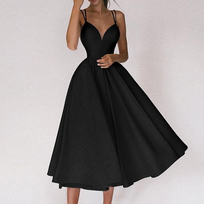 WW | Ein Leichtes Kleid mit Zarten Spaghettiträgern