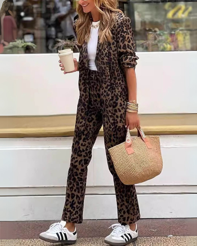 WW | Elegantes Satz Mit Leopardenmuster
