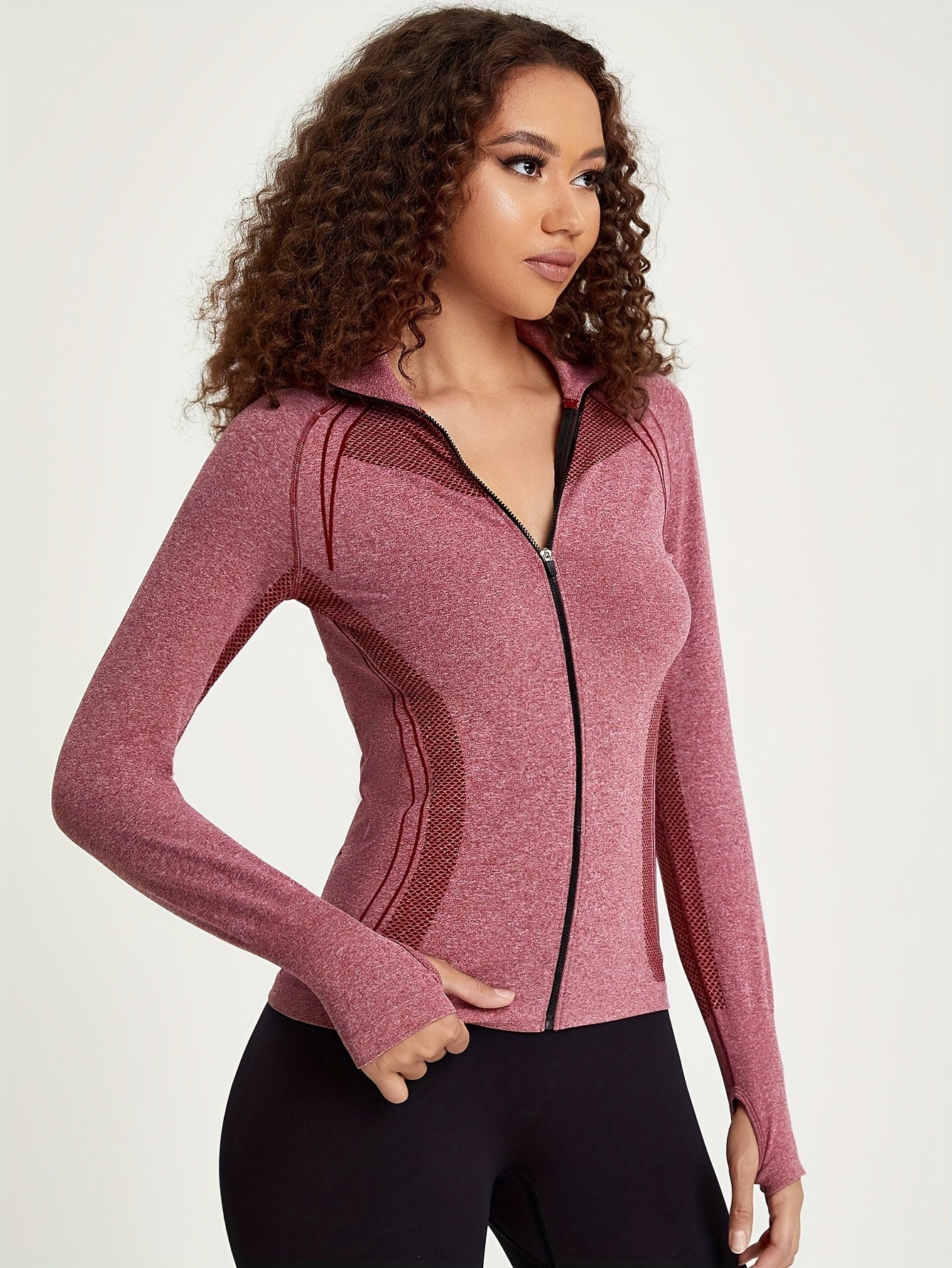 WW | Sporty Women's Jacket with Stripe Detail and Long Sleeves