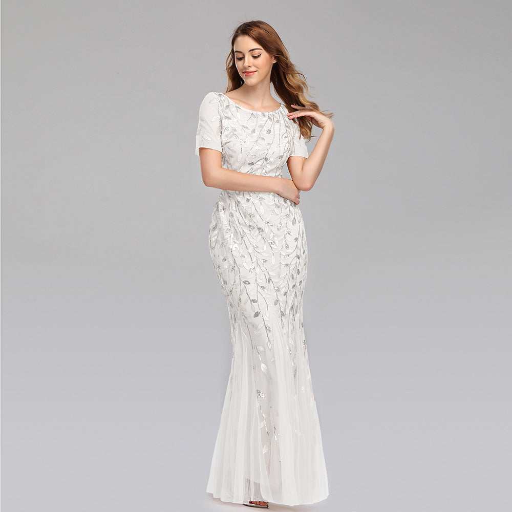 WW | Elegantes Abendkleid in Gold