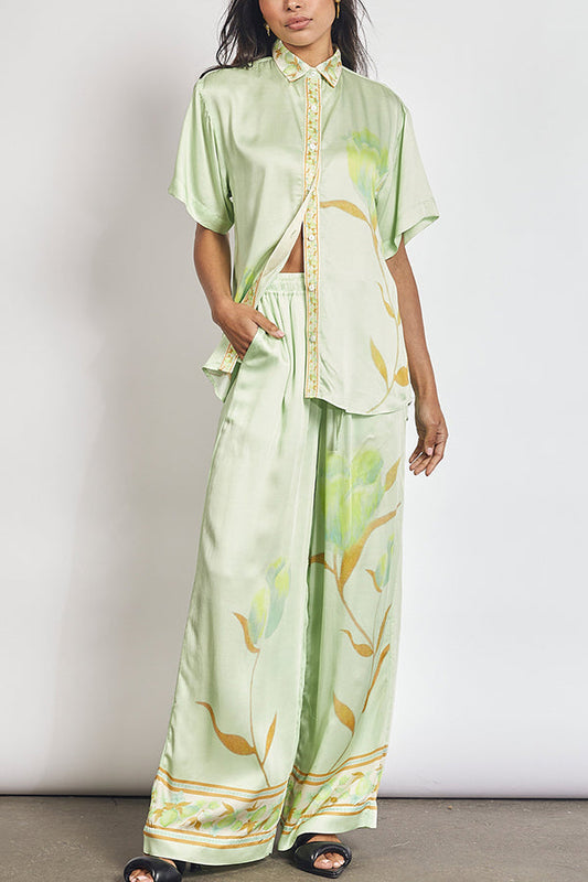 Niah – Two-Piece Floral Set with Short-Sleeve Shirt and Wide-Leg Trousers with Pockets and Drawstring Waist