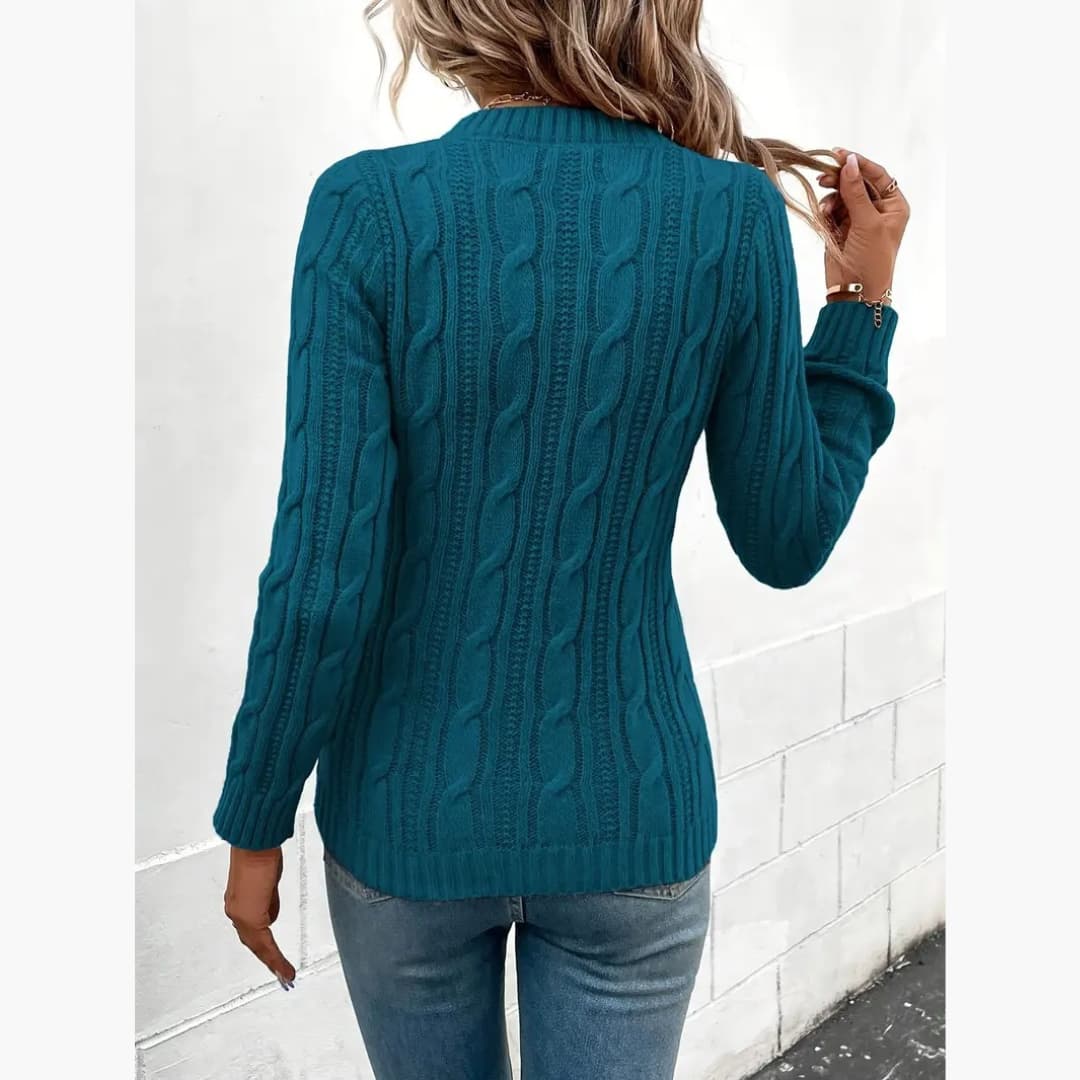 WW | Women's Elegant Crewneck Cable Knit Sweater
