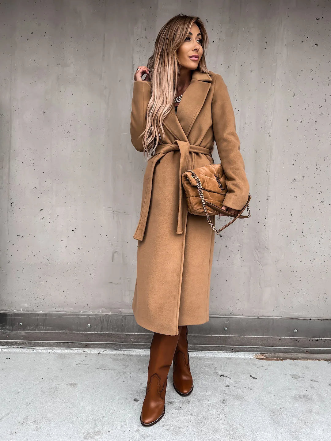 WW | Stilvolle Wollmischung Damenjacke mit Gürtel