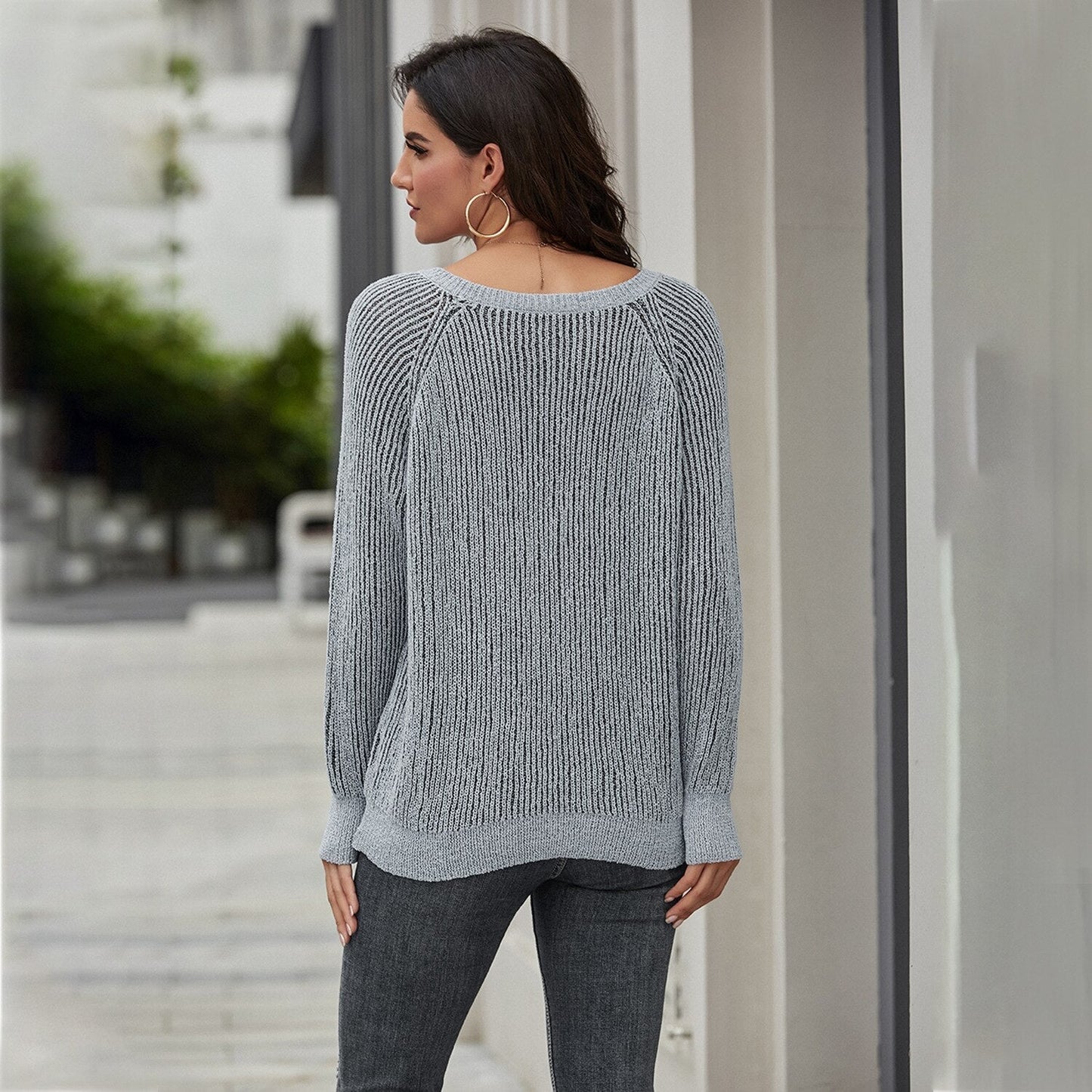 WW | Strickpullover - Lockere Passform - V-Ausschnitt - Rippstruktur - Lange Ärmel