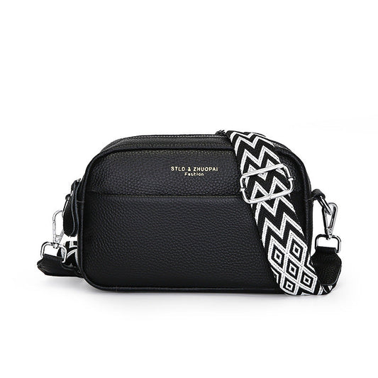 WW | Schlichte Schultertasche Aus Veganem Leder Im Kleinen Quadratischen Format