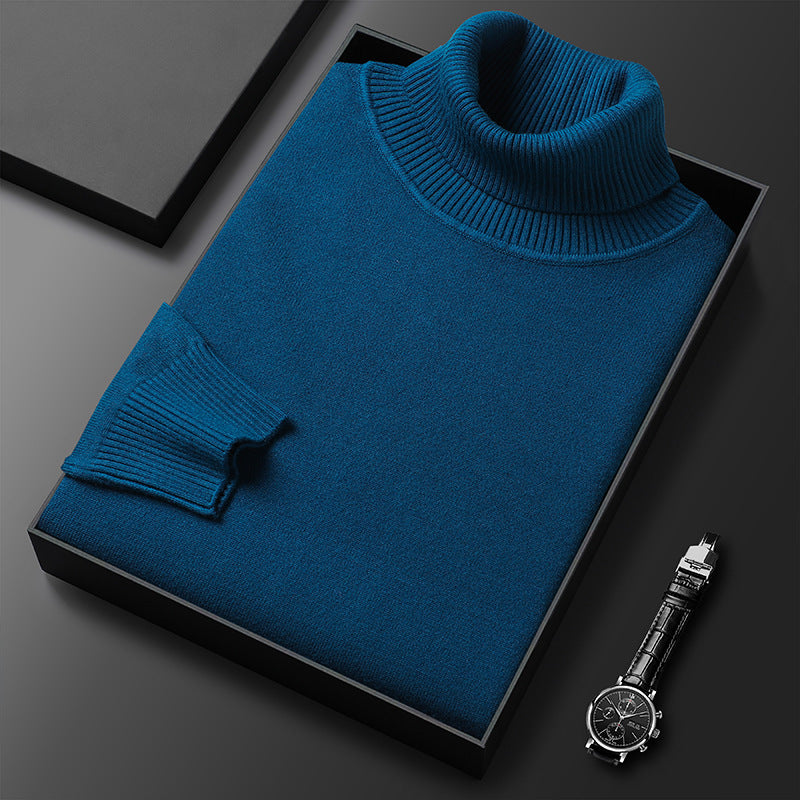 WW | Warm turtleneck sweater made from high-quality wool