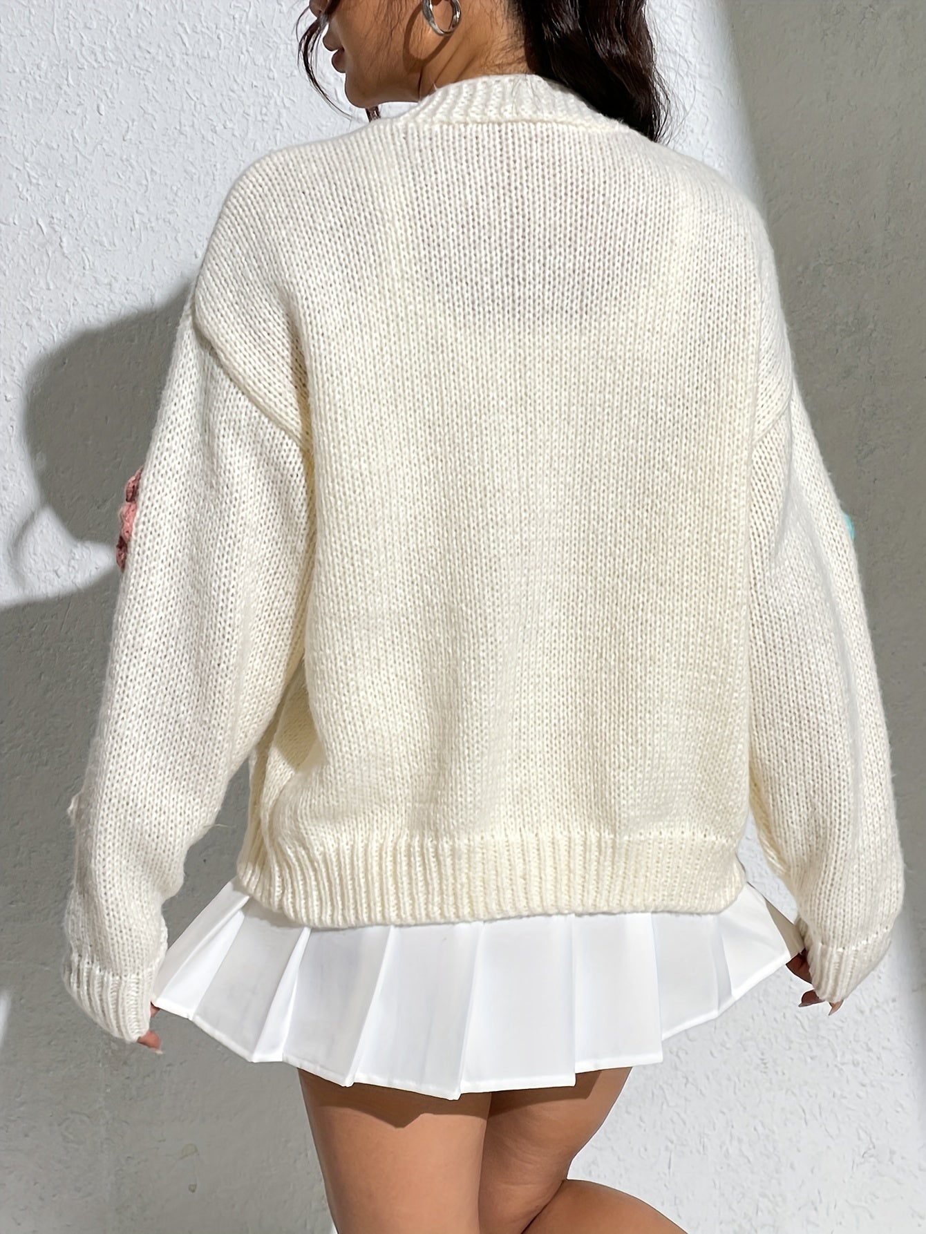 WW | Stylischer Blumenmuster Wollstrick Cardigan