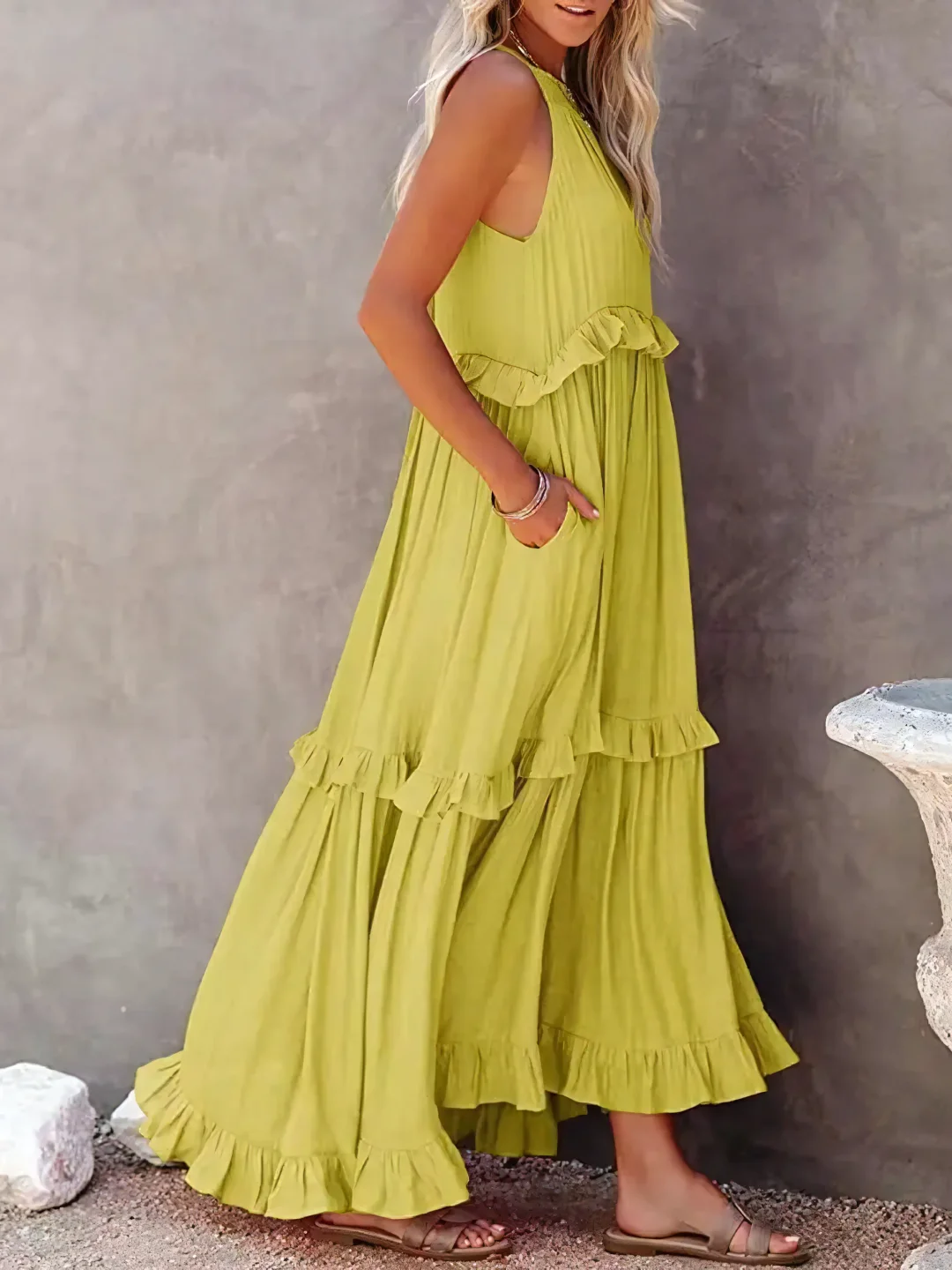 Vesa™ | Flowing Ruffled Dress