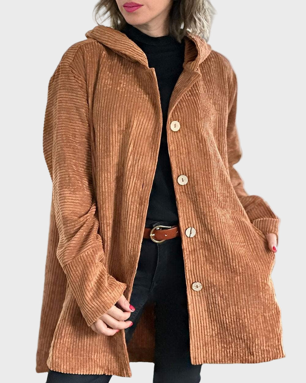 WW | Jacket with Hood and Buttons