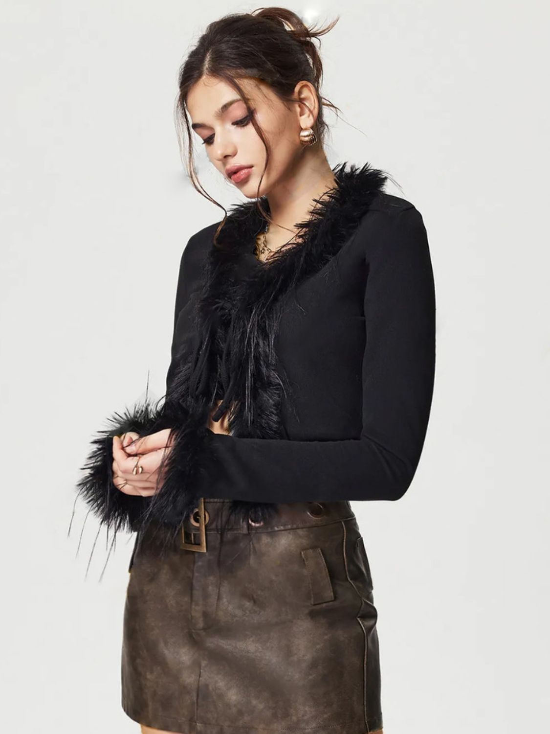 WW | Gebunden Fuzzy Trim Langarm Strickjacke