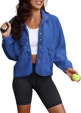WW | Warm fleece jacket with pockets