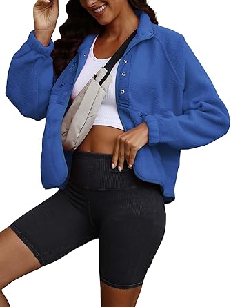 WW | Warm fleece jacket with pockets