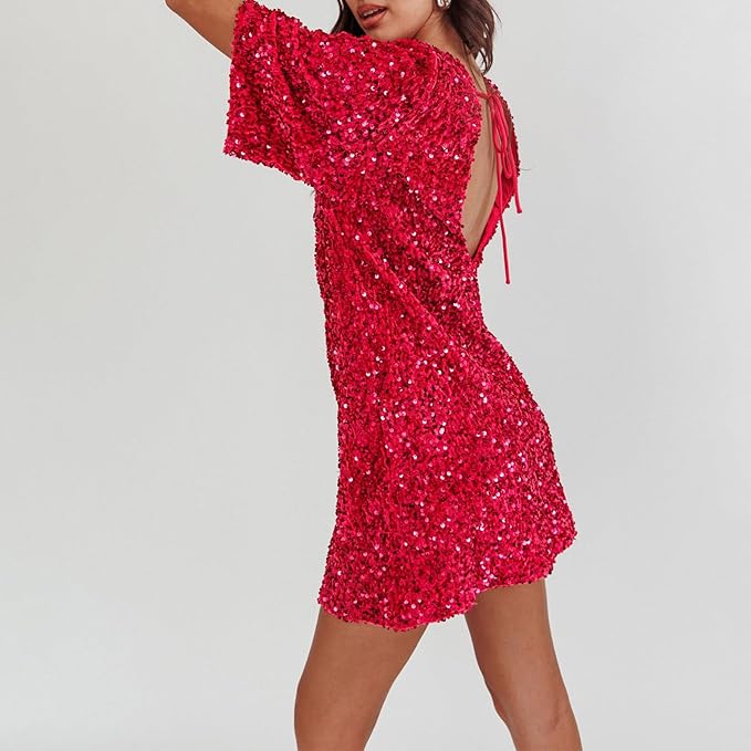 WW | Glitzerndes Paillettenkleid mit Glockenärmeln