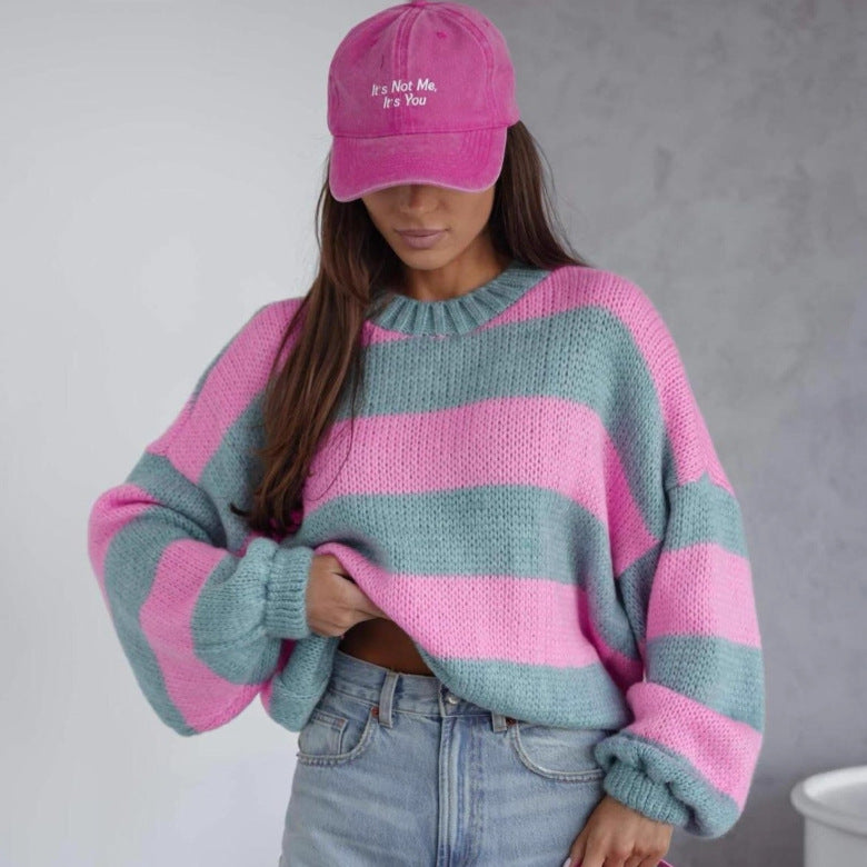 WW | Light, airy knitted sweater with loose-fitting sleeves