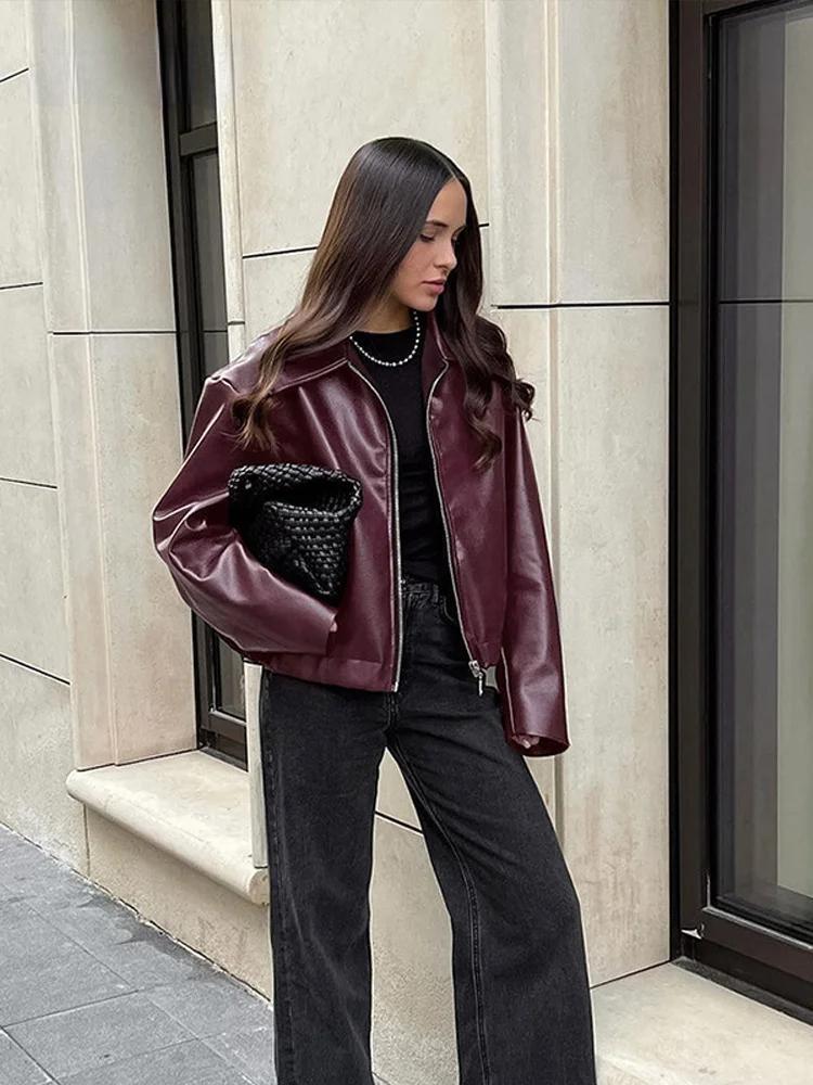 WW | Bordeaux red faux leather jacket with stylish lapel collar and zipper detail