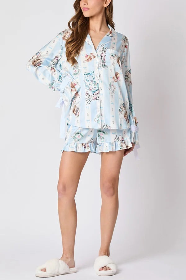 WW | Weihnachten Mode Gedruckte Fliege Oberteil und Elastischer Taillen Rüschenshorts Set