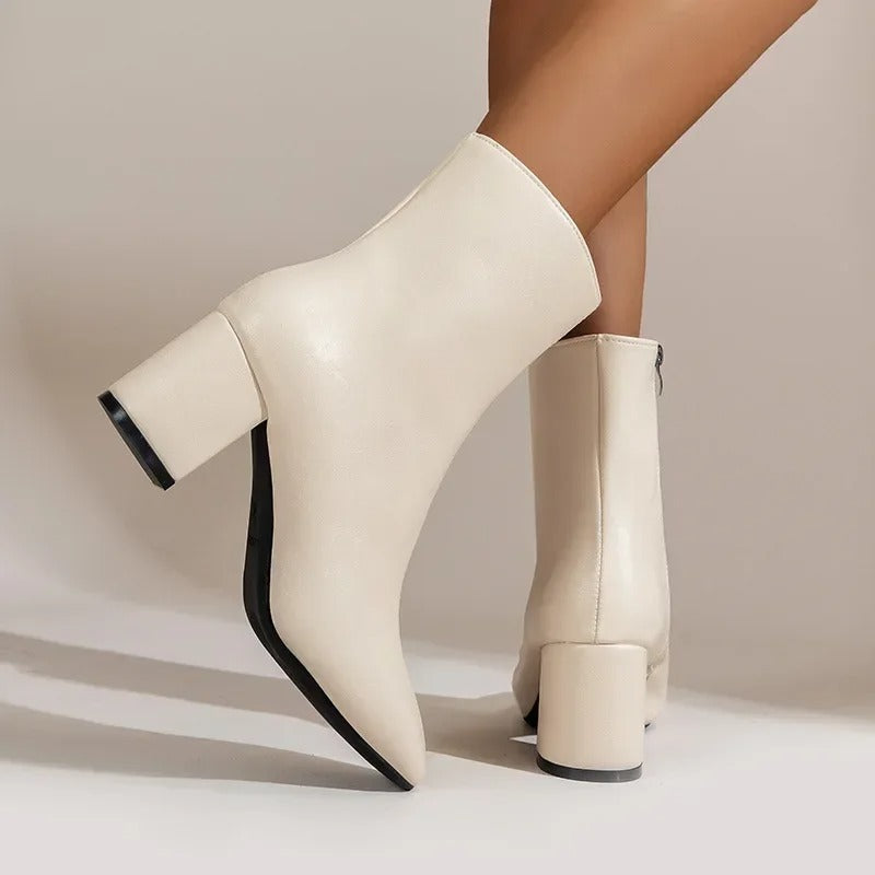 WW | Bequeme Damen Stiefeletten mit Absatz