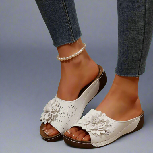 Kira™ | Elegant Wedge Sandals for Summer