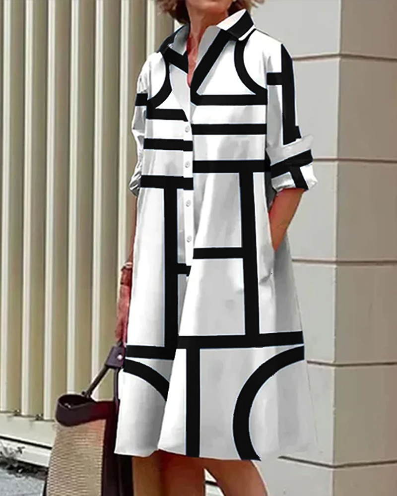 WW | Kleid mit Taschen und Geometrischem Druck