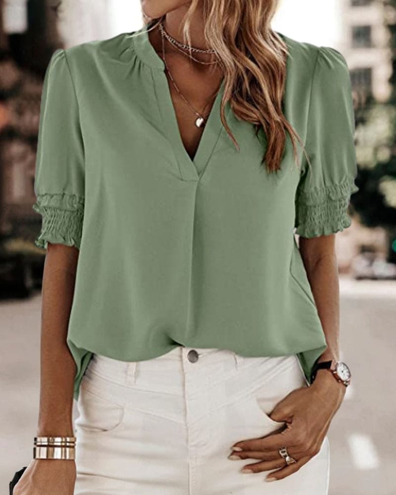 WW | Short-sleeved with V-neck