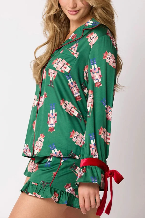 WW | Weihnachten Mode Gedruckte Fliege Oberteil und Elastischer Taillen Rüschenshorts Set