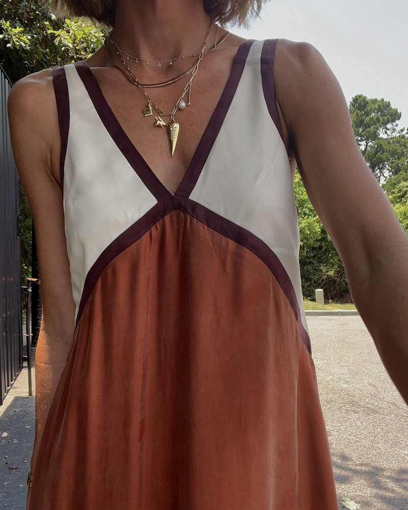 Jacky - Lightweight V-neck Maxi Dress