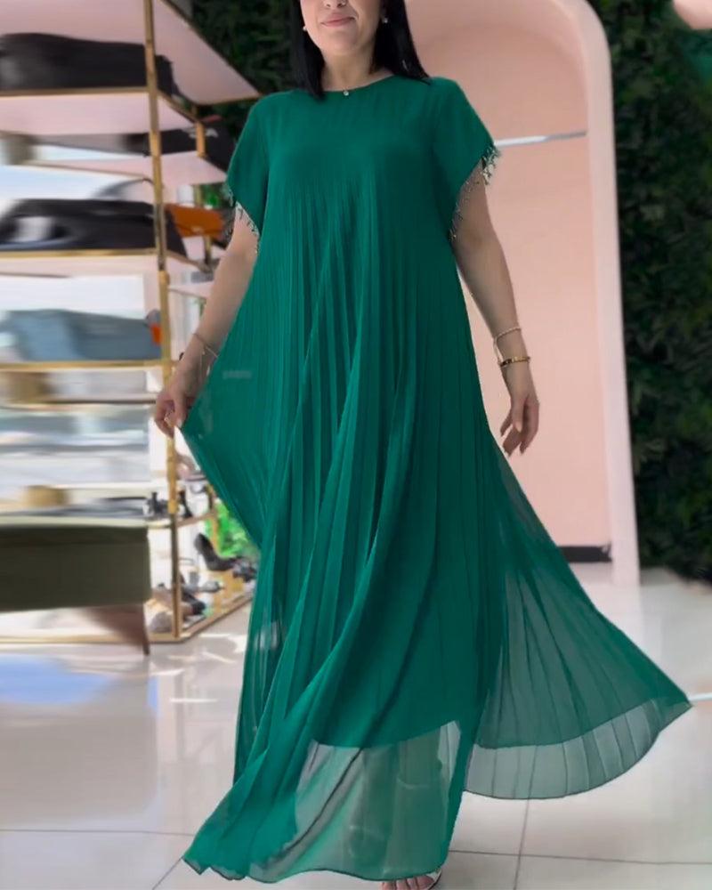WW | Dress with Short Sleeves and Pleats