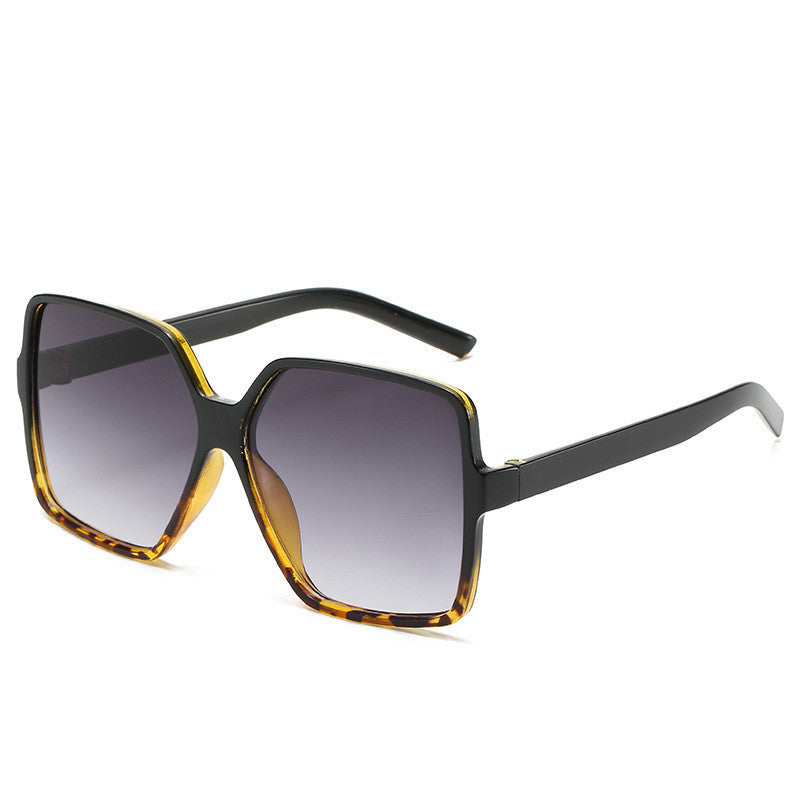 WW | Large Gradient Sunglasses for Women