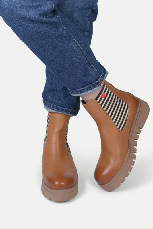 Nelly | Golden Brown Ankle Boot