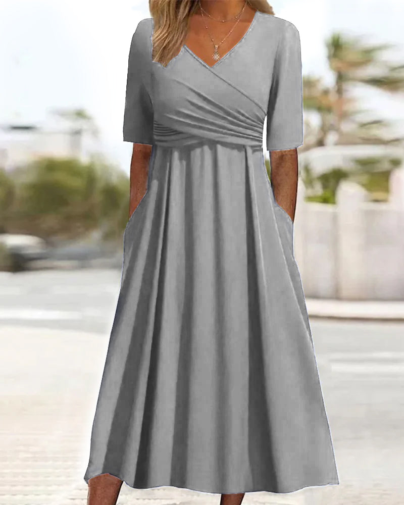 WW | Kurzärmliges Blaues Crossover-Kleid