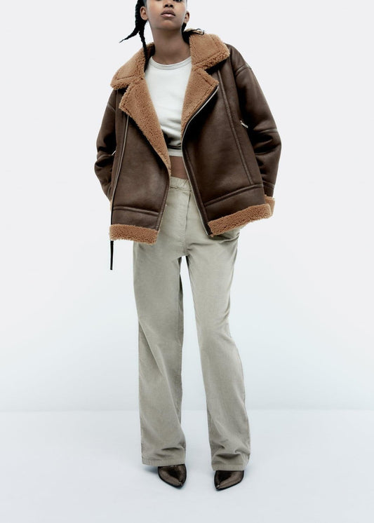 WW | Fellbesetzte Revers-Fliegerjacke