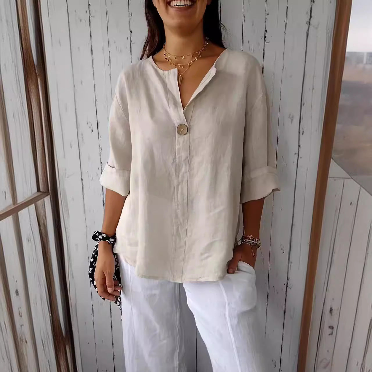 Oriana™ | Timeless Blouse with Cut-Out