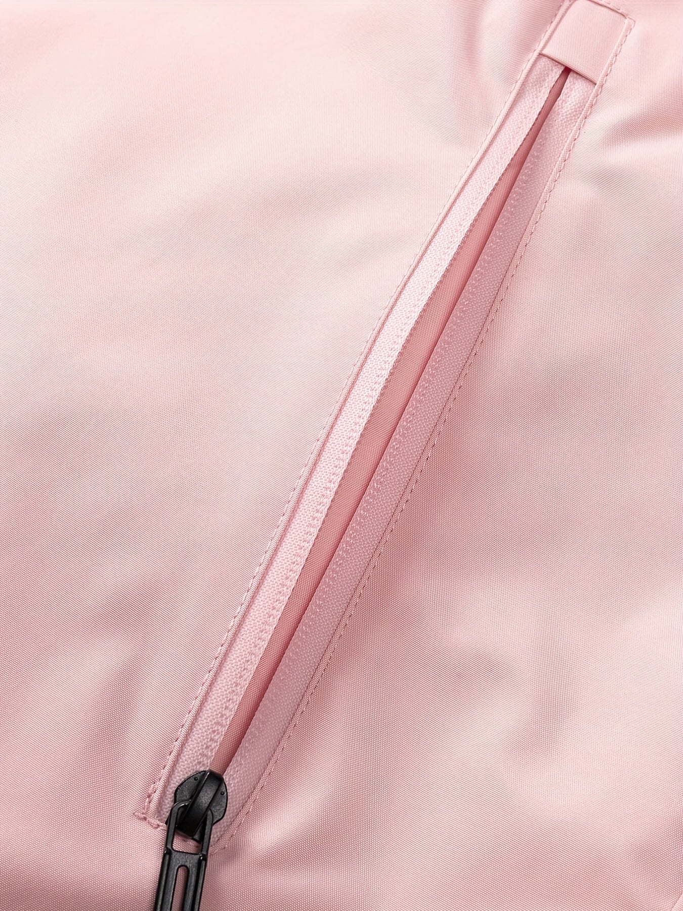 WW | Sportliche Damen Outdoorjacke mit Kapuze und Taschen mit Reißverschluss