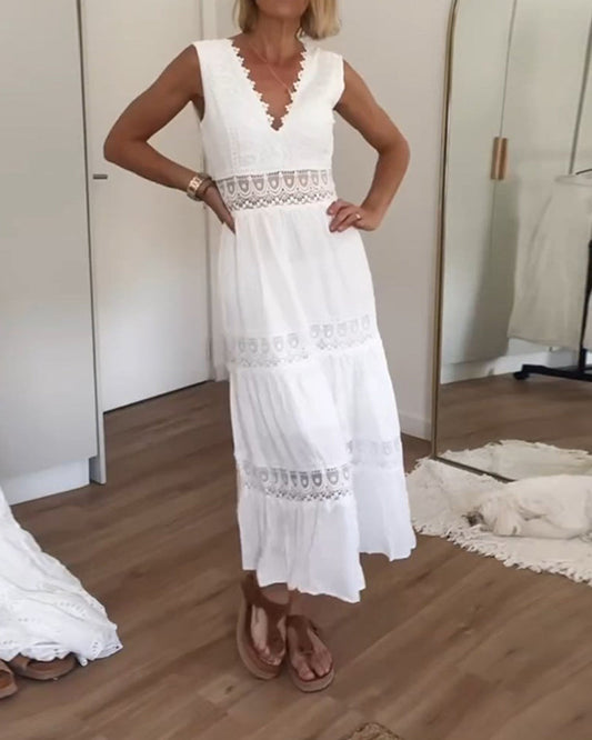 Kim | Elegant Lace V-Neck Dress