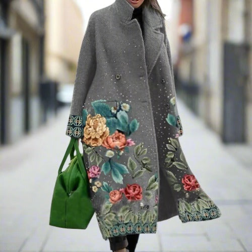 WW | Long coat with collar and multiple motifs