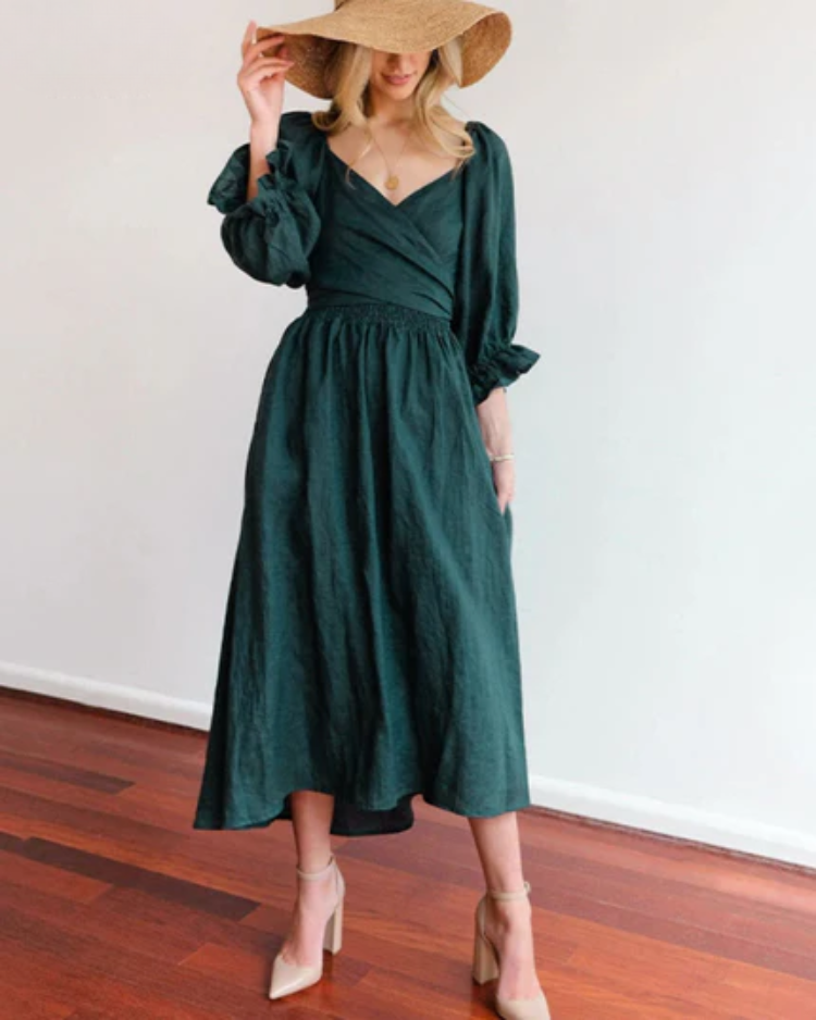 Diana | Dress with ruffled sleeves
