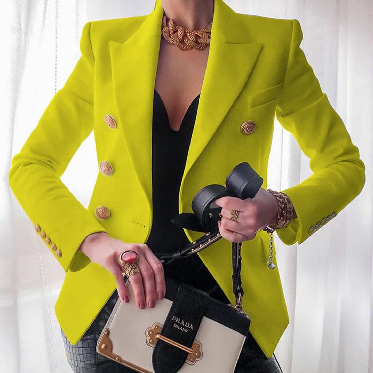 WW | Comfortable Luxurious Blazers with Buttons