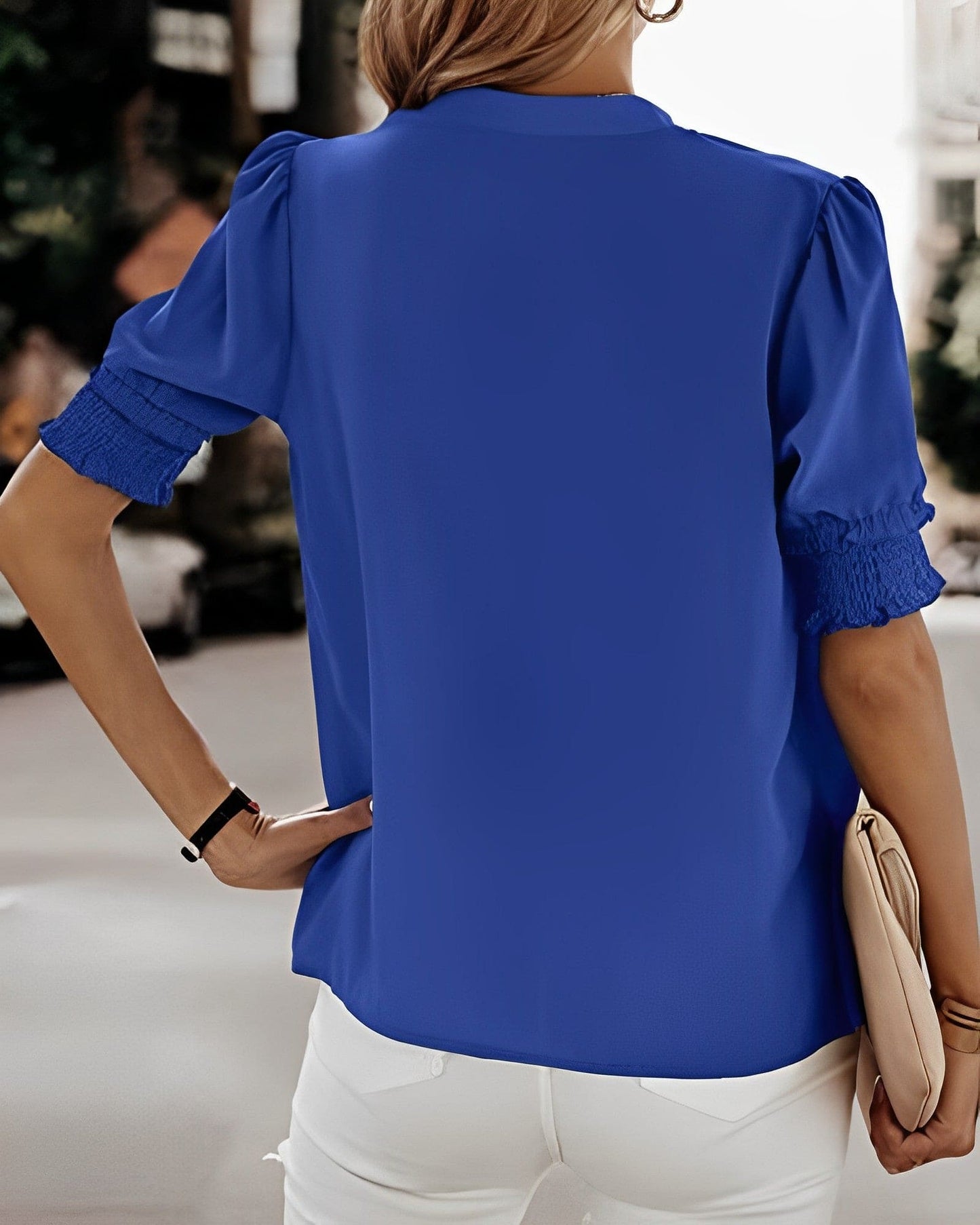 WW | Short-sleeved with V-neck