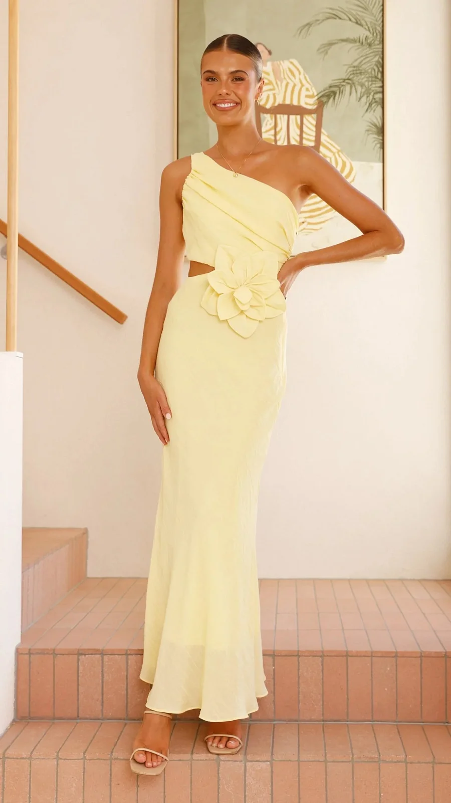 Figure-hugging one-shoulder maxi dress