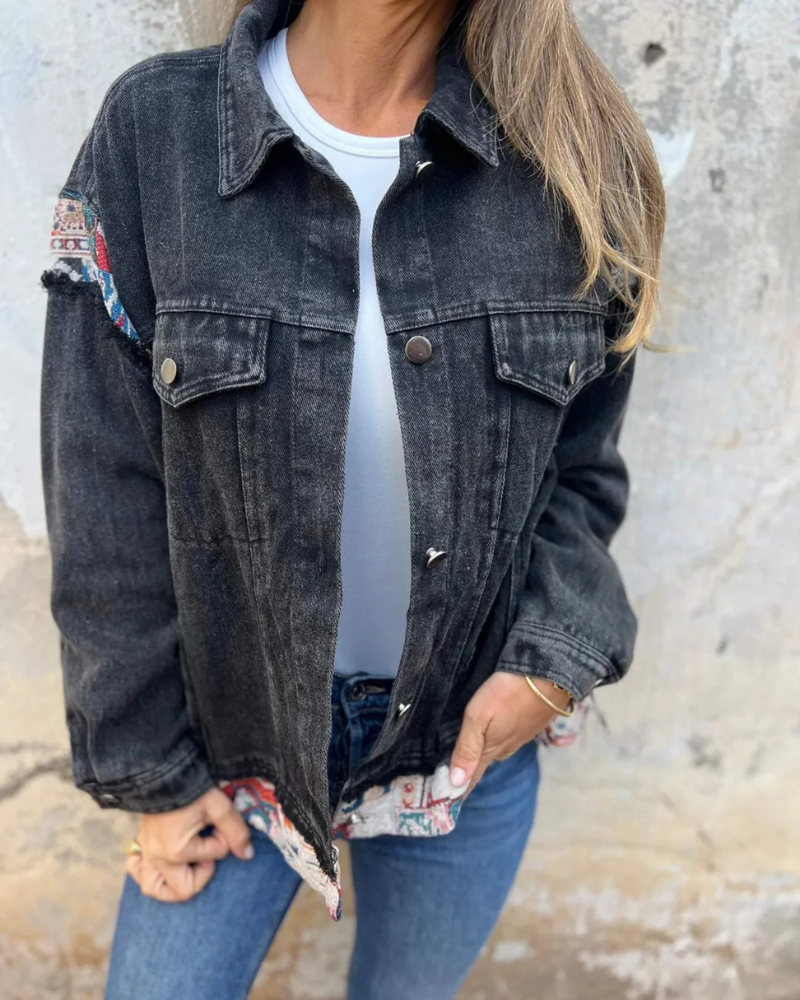 WW | Denim jacket with ethnic details