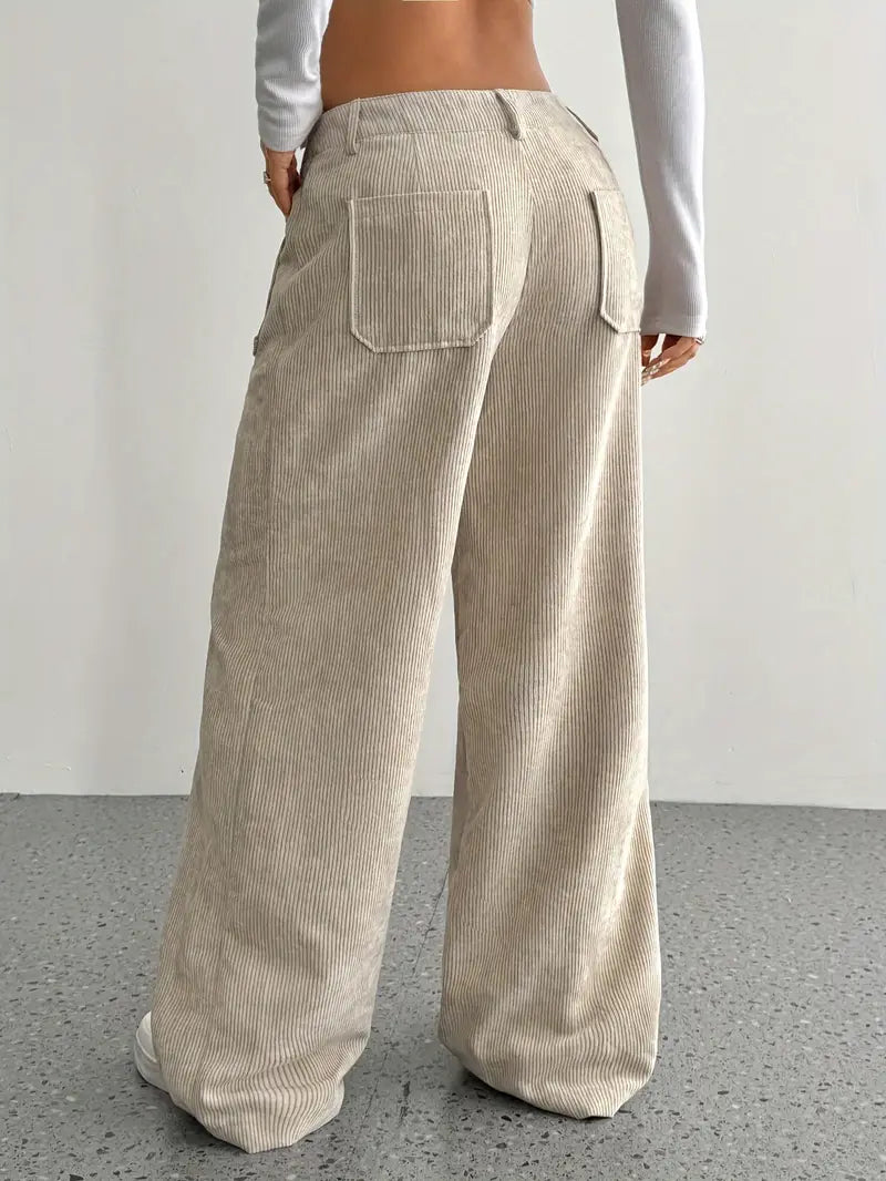 WW | Wide-leg corduroy trousers