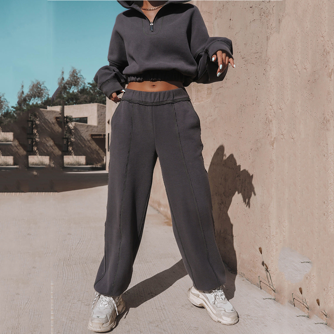 WW | teil sportlicher cropped Sweatshirt mit Jogginghose - Damen Pullover Tracksuit mit Reißverschluss und elastischem Bund