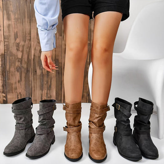 WW | Leather boots with buckle detail