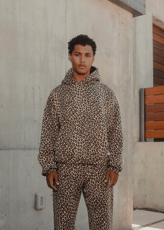 WW | Cozy hoodie with cheetah print for a casual-chic look