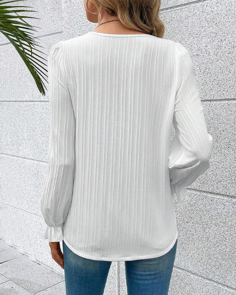 WW | Edges with patchwork and V-neck